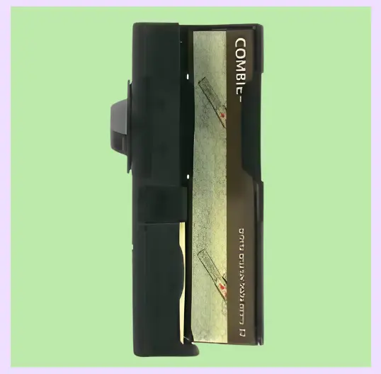 Combie Go Pocket Grinder Noir + Rolling Papers et Tips Bio (10pcs/présentoir) 